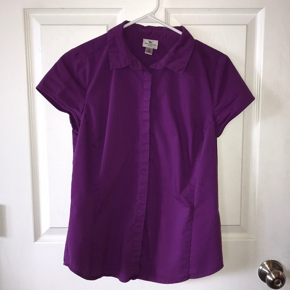 Worthington stretch button-up shirt - size Medium